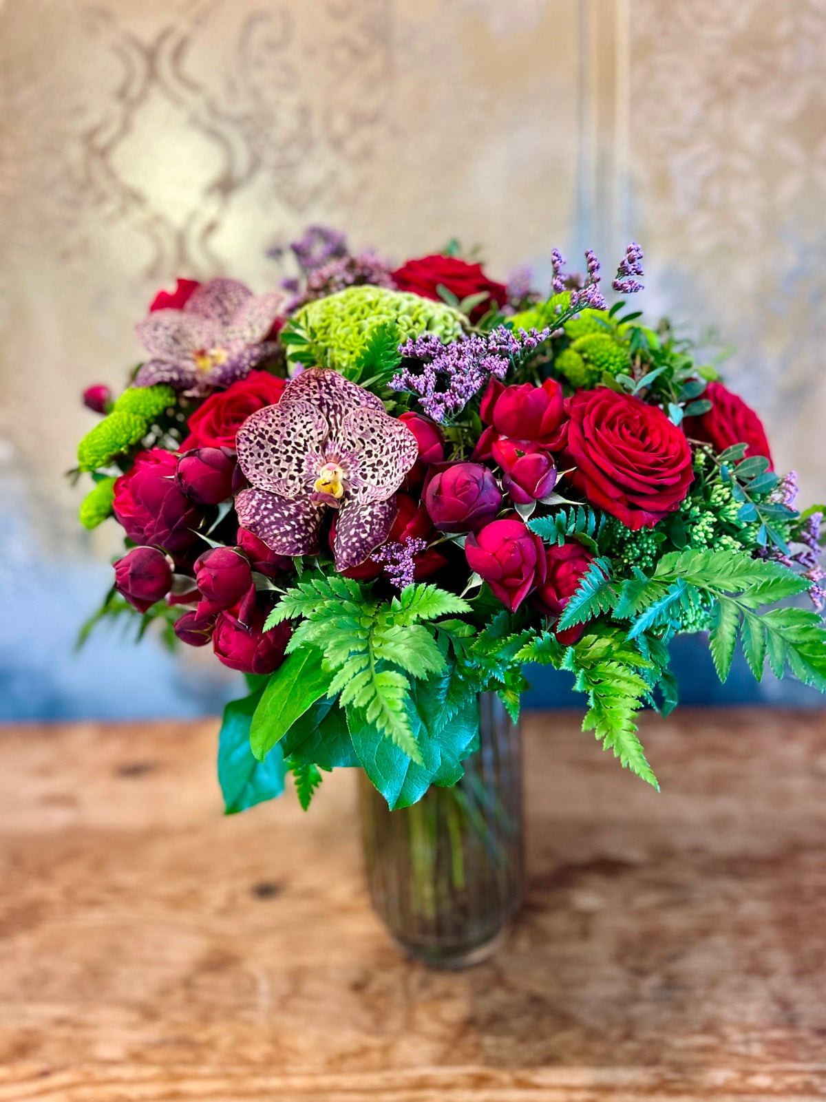 Orchids and Red Roses Flower Bouquet in Vase