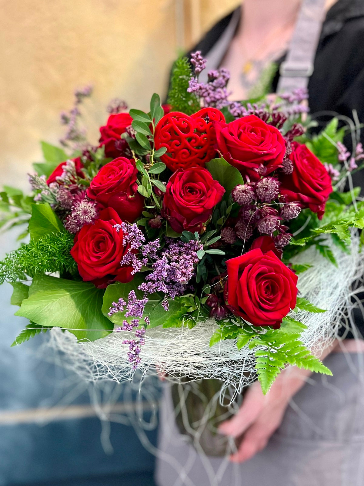 12 Red Roses in Glass Vase