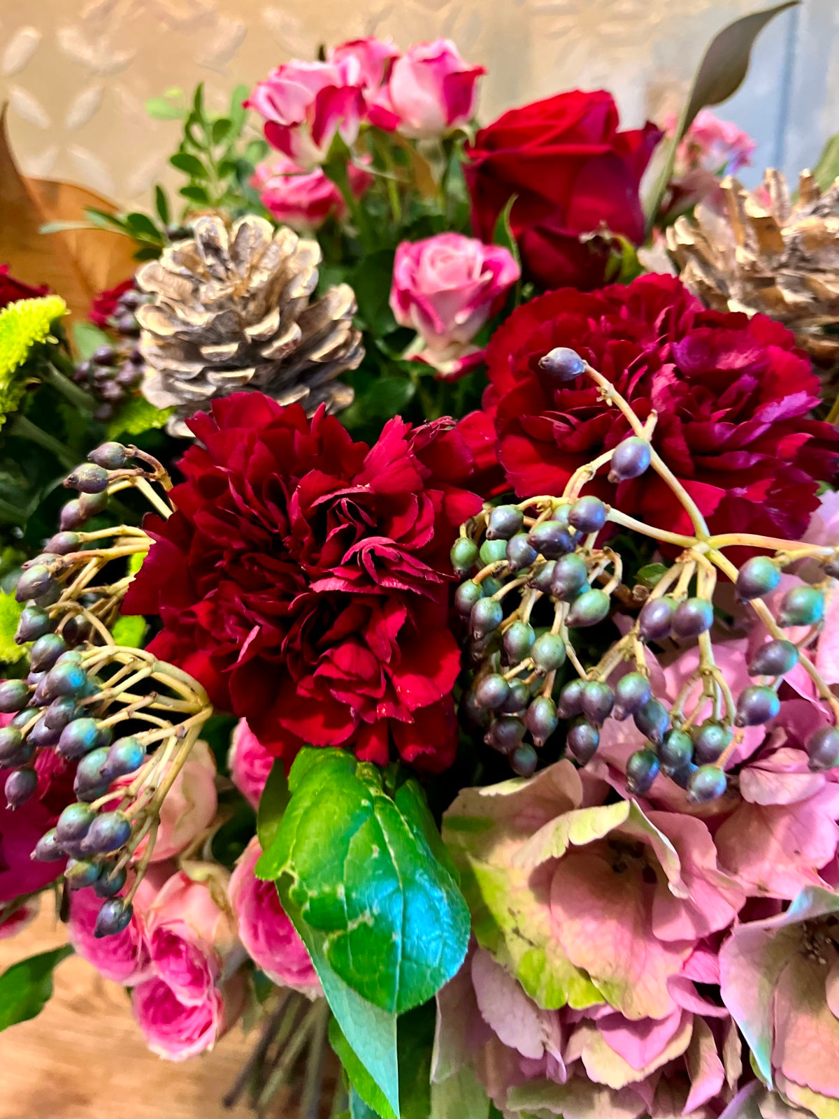 Christmas Flower Bouquet in Pinks and Reds