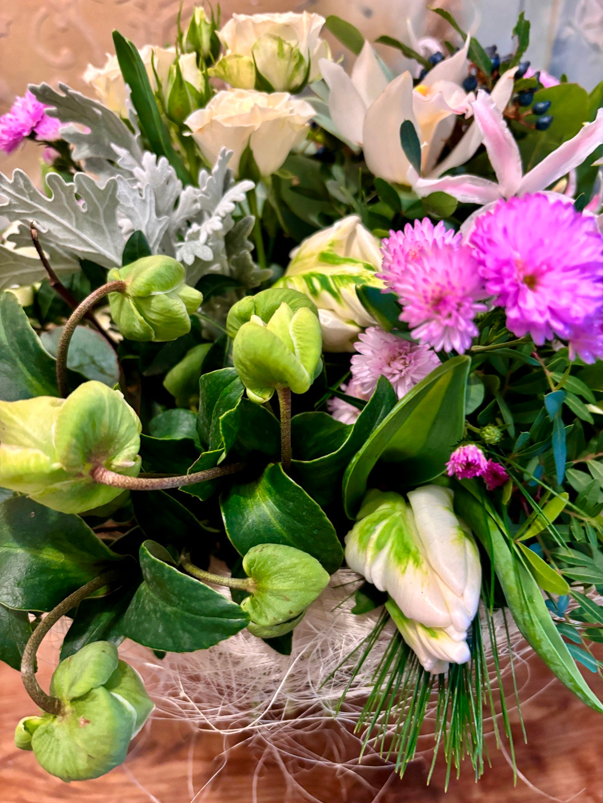 Winter Bouquet in Sisal Frame