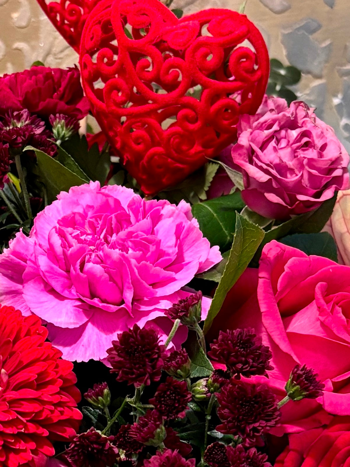 Valentines Flower Arrangement in Goldfish Bowl Vase