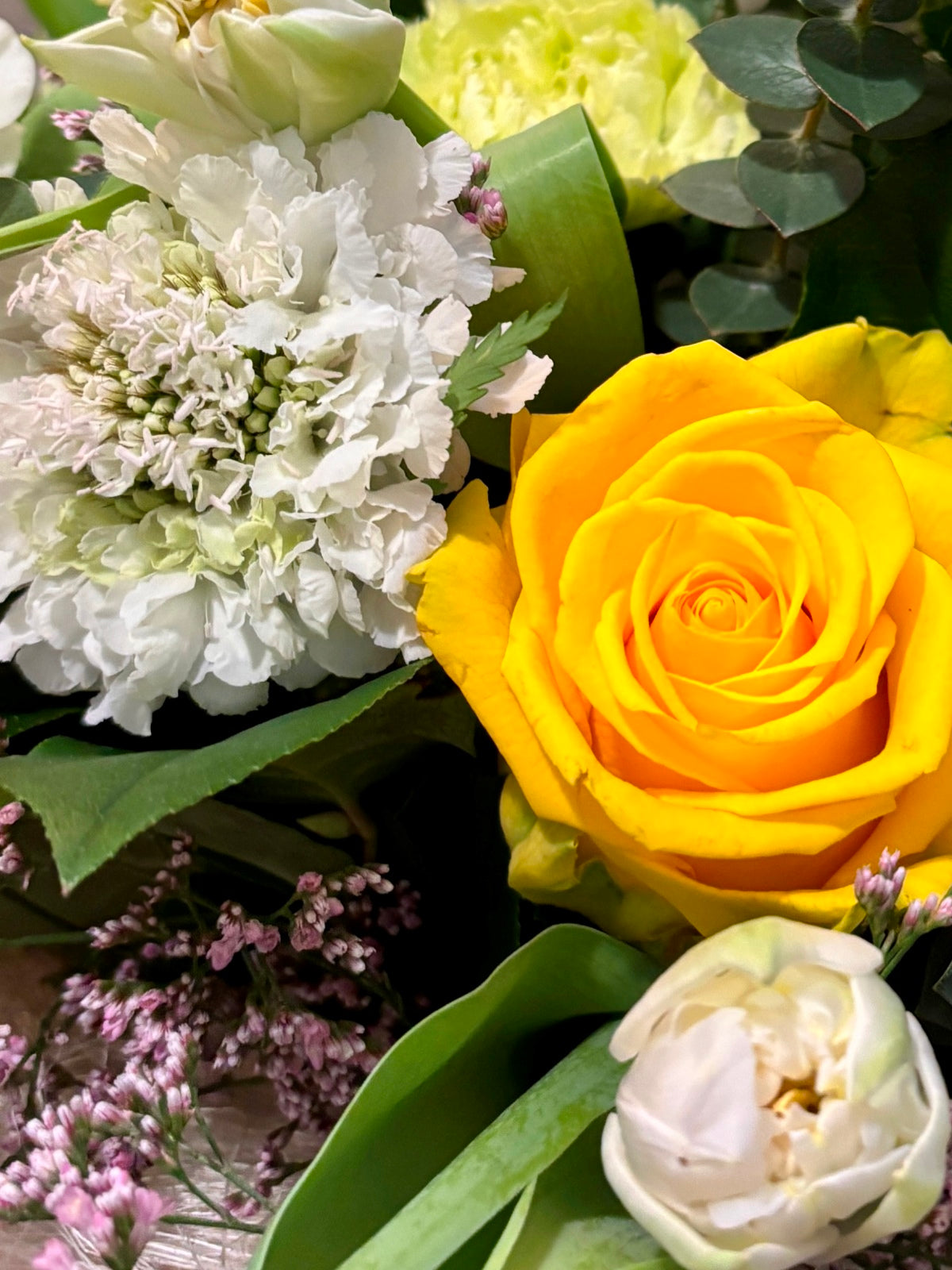 Scented Spring Flowers in Sisal Frame