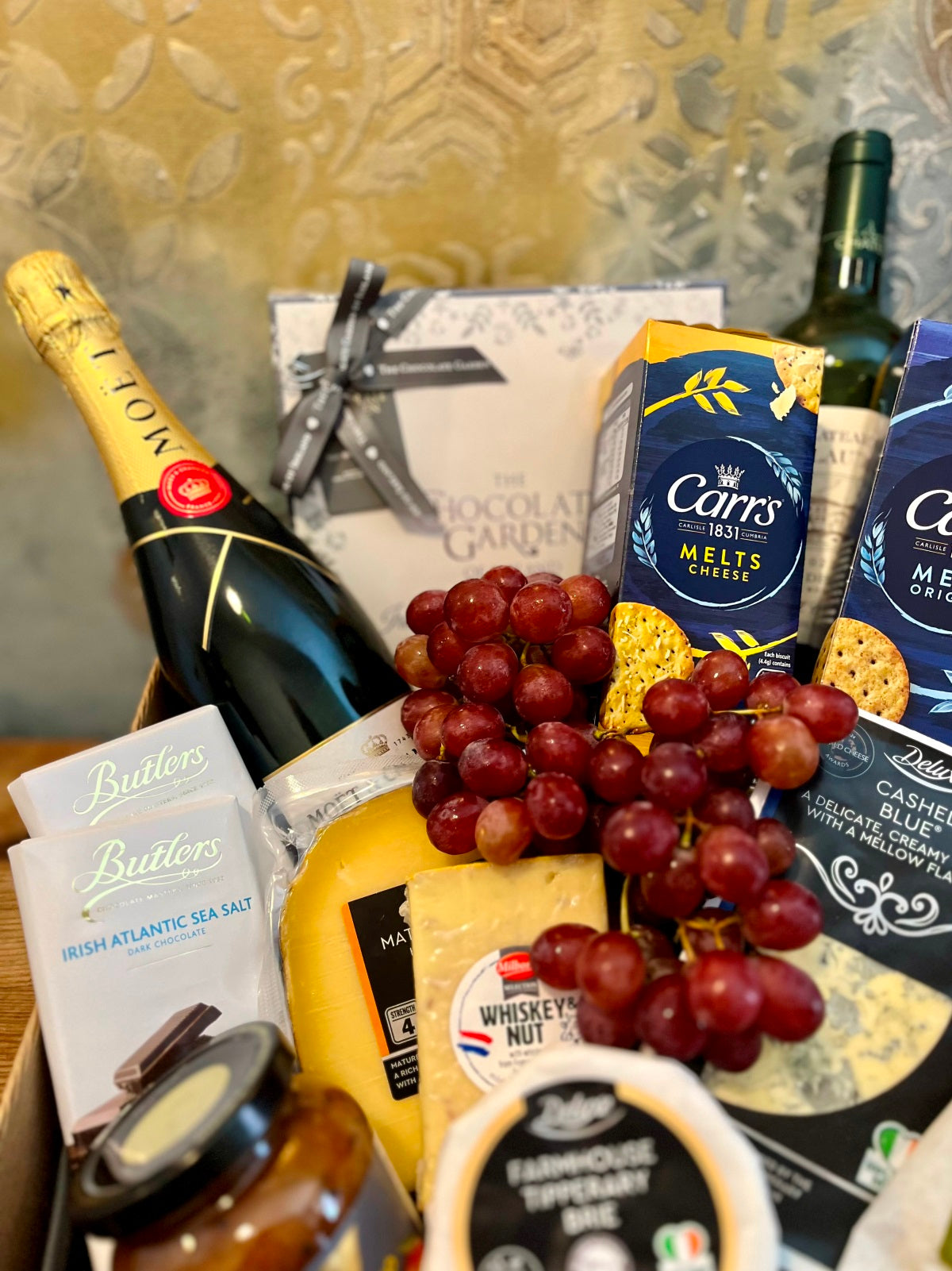 Cheese, Champagne, Wine & Chocolate Hamper