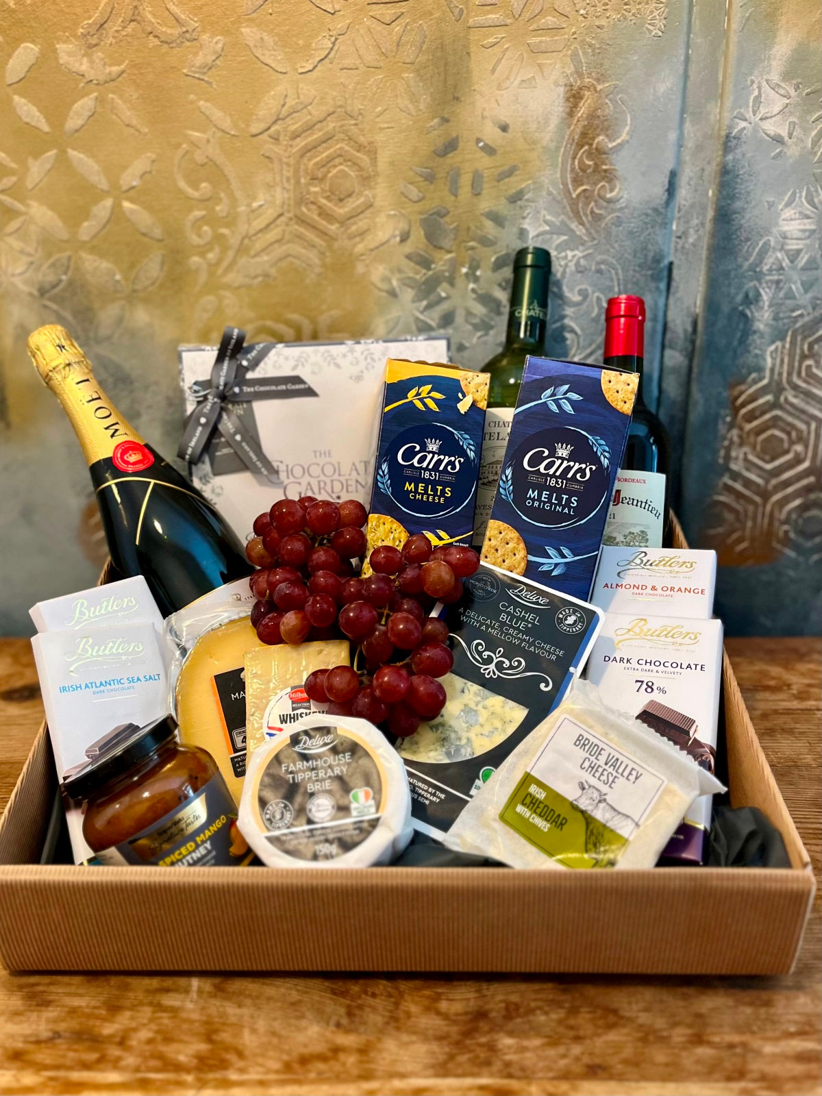 Cheese, Champagne, Wine & Chocolate Hamper