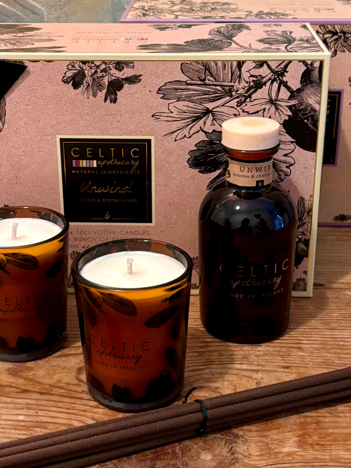 Difuser and Scented Irish Candles Candles